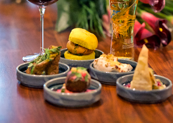 Bottomless Bites Brunch
